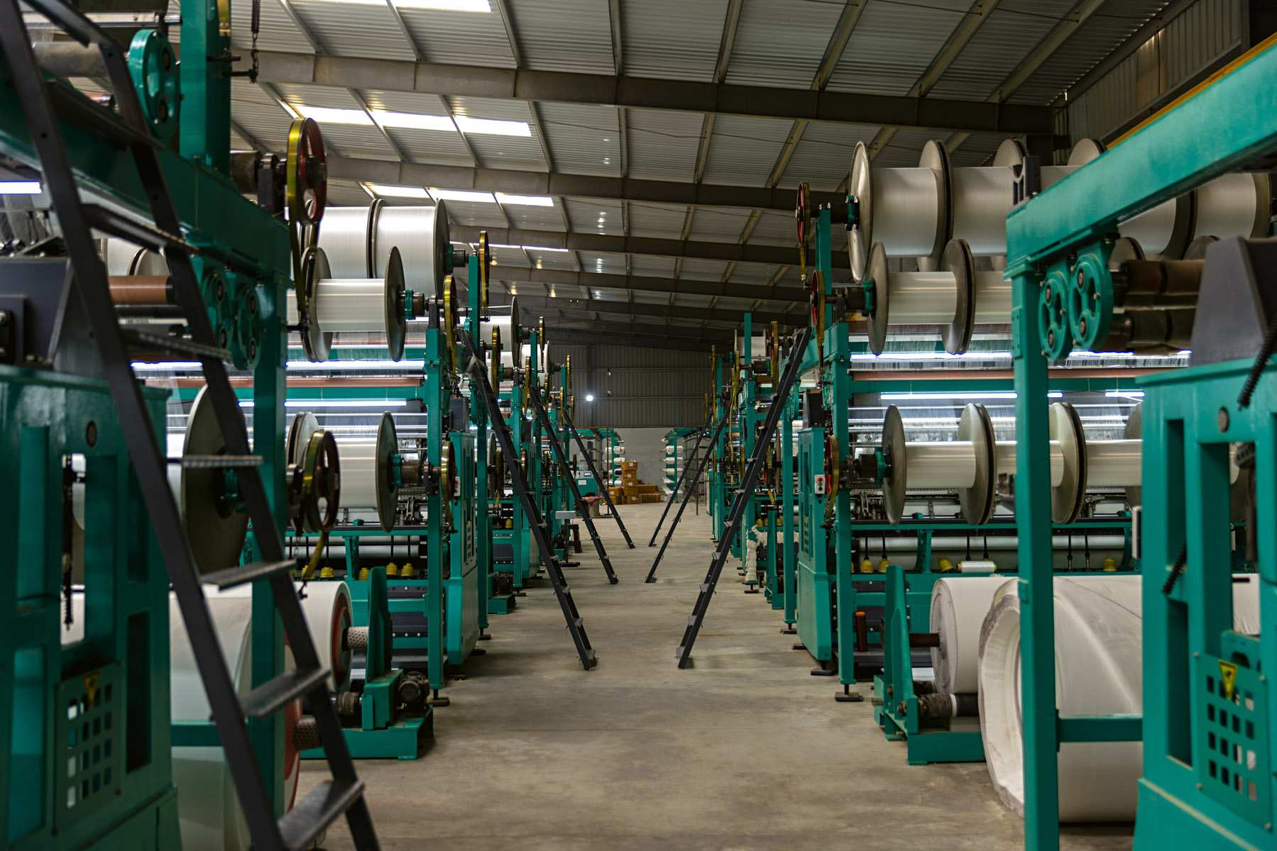 Advanced Weaving Process - Textile Production